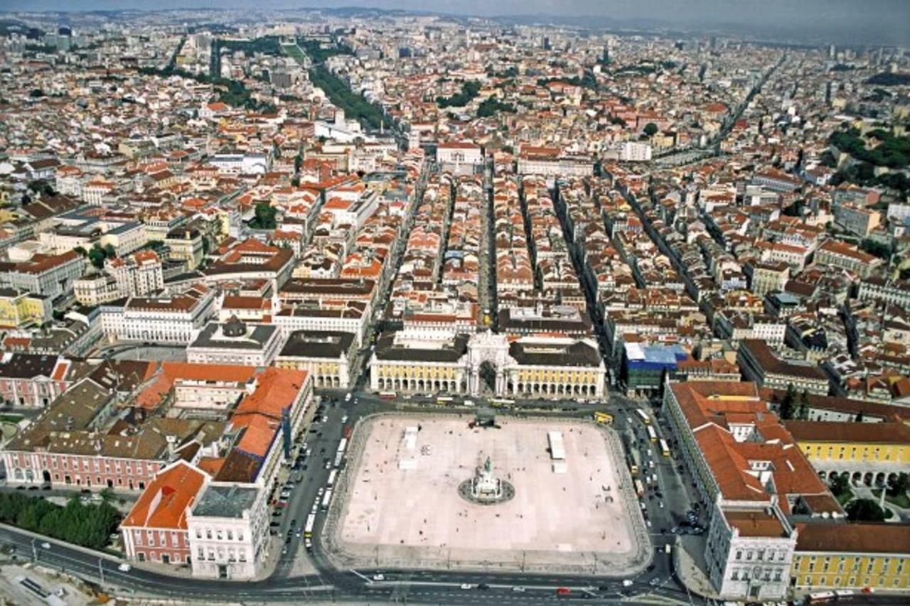 Arco Da Graca Downtown Apartment Lisbon Bagian luar foto