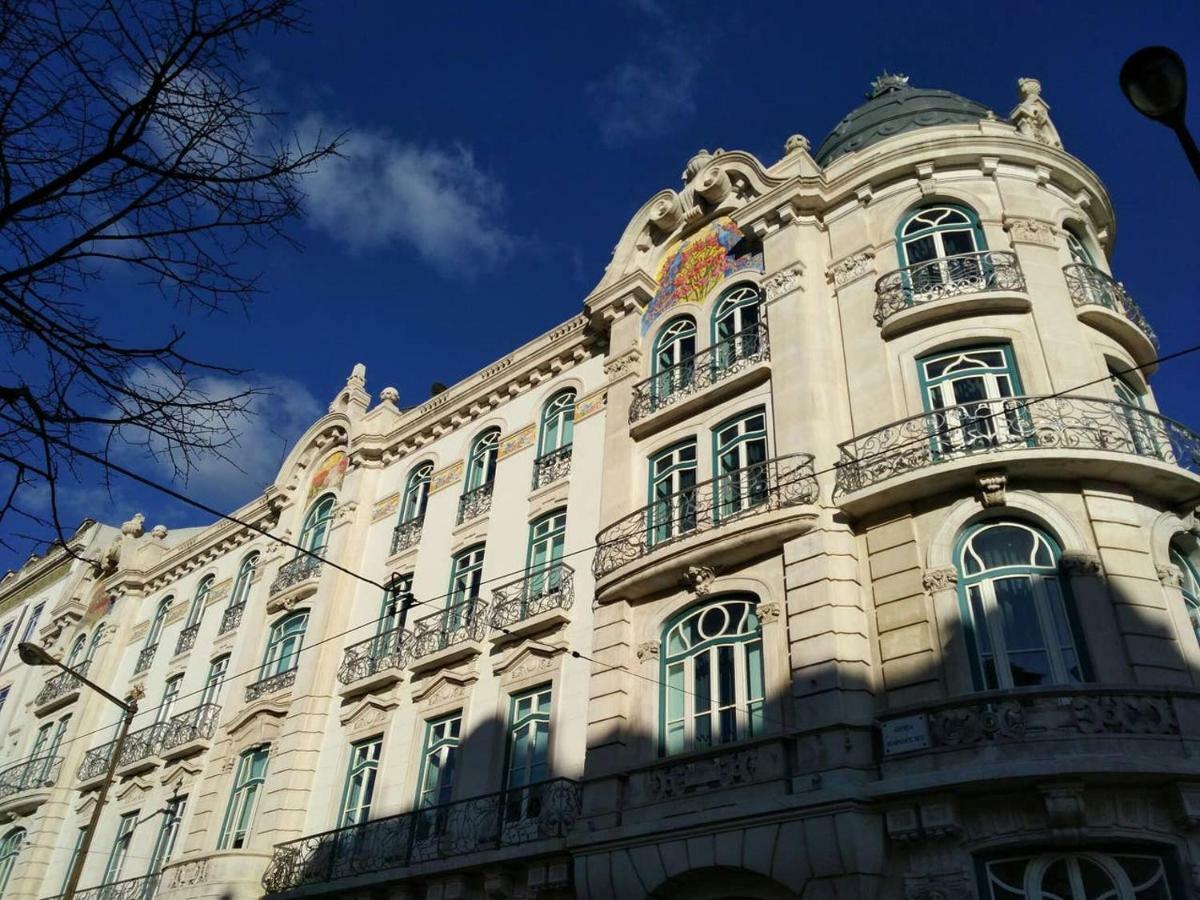 Arco Da Graca Downtown Apartment Lisbon Bagian luar foto